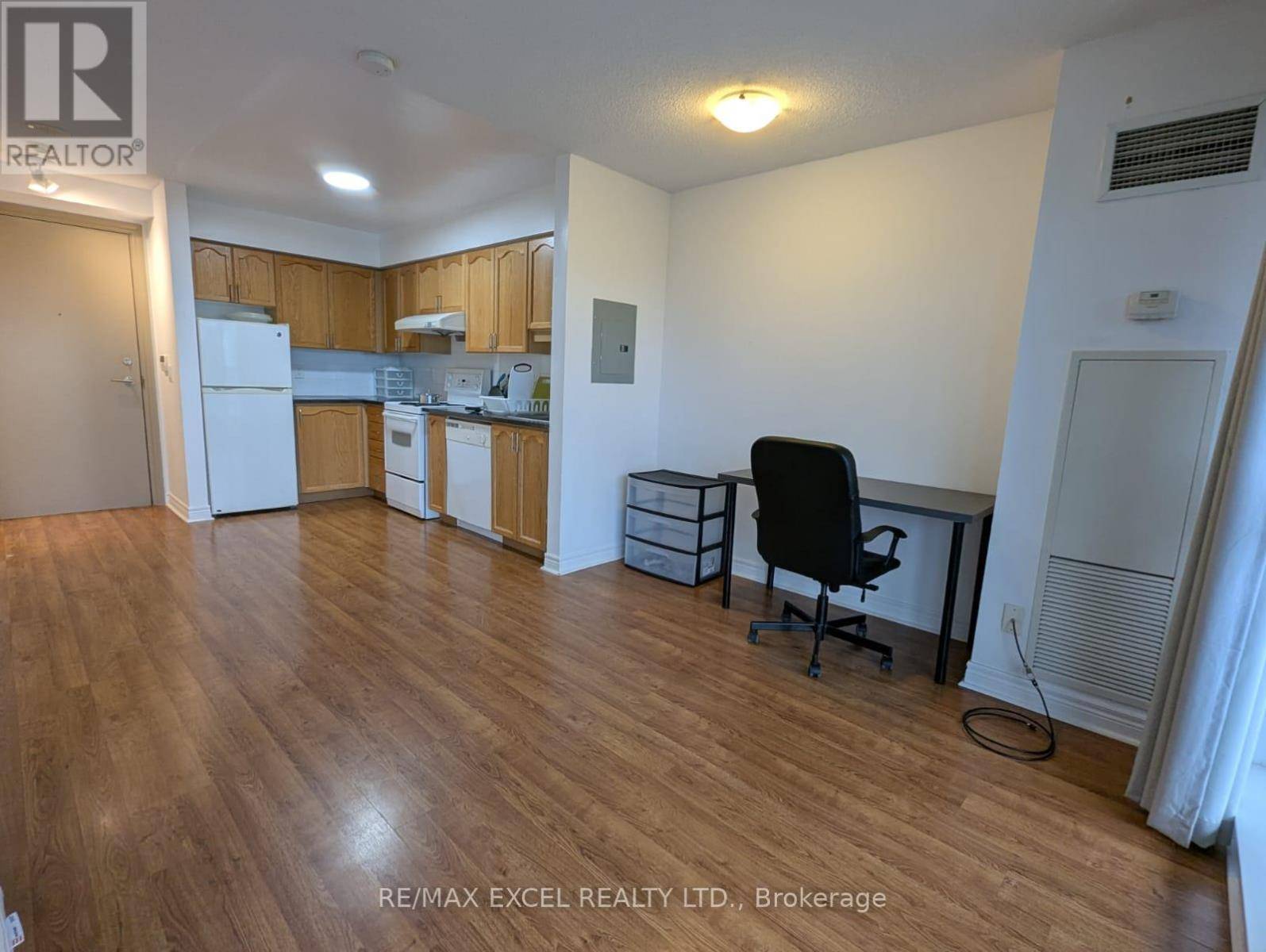 70 Town Centre CT #314, Toronto (bendale), ON M1P0B2