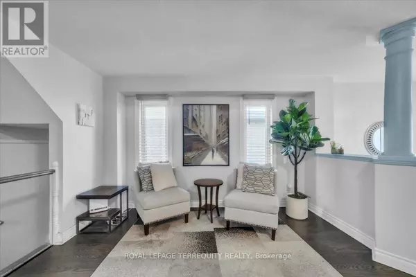 Clarington (courtice), ON L1E3B5,117 WILKINS CRESCENT