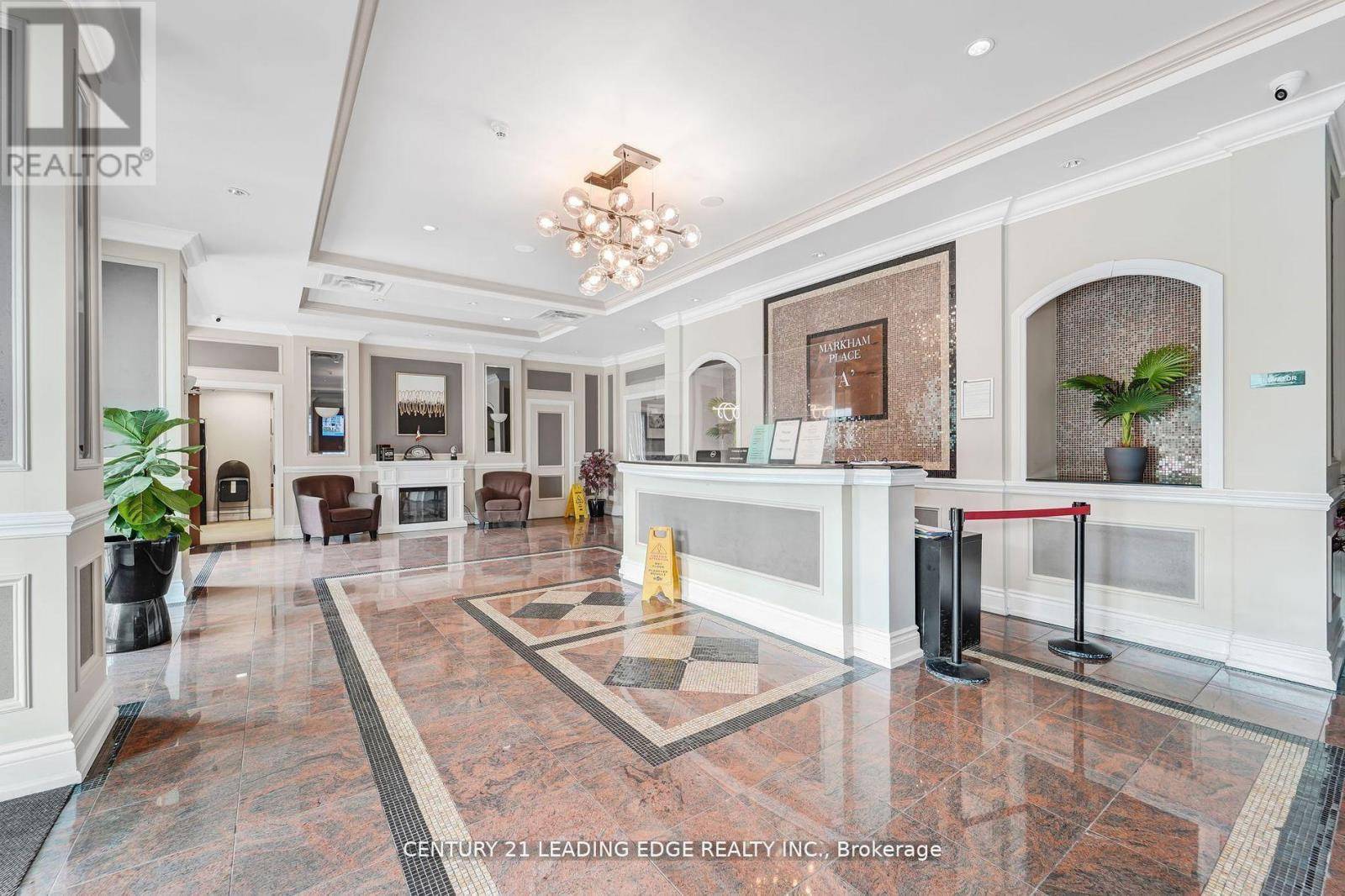 Toronto (malvern), ON M1B5Z3,8 Rosebank DR #9C