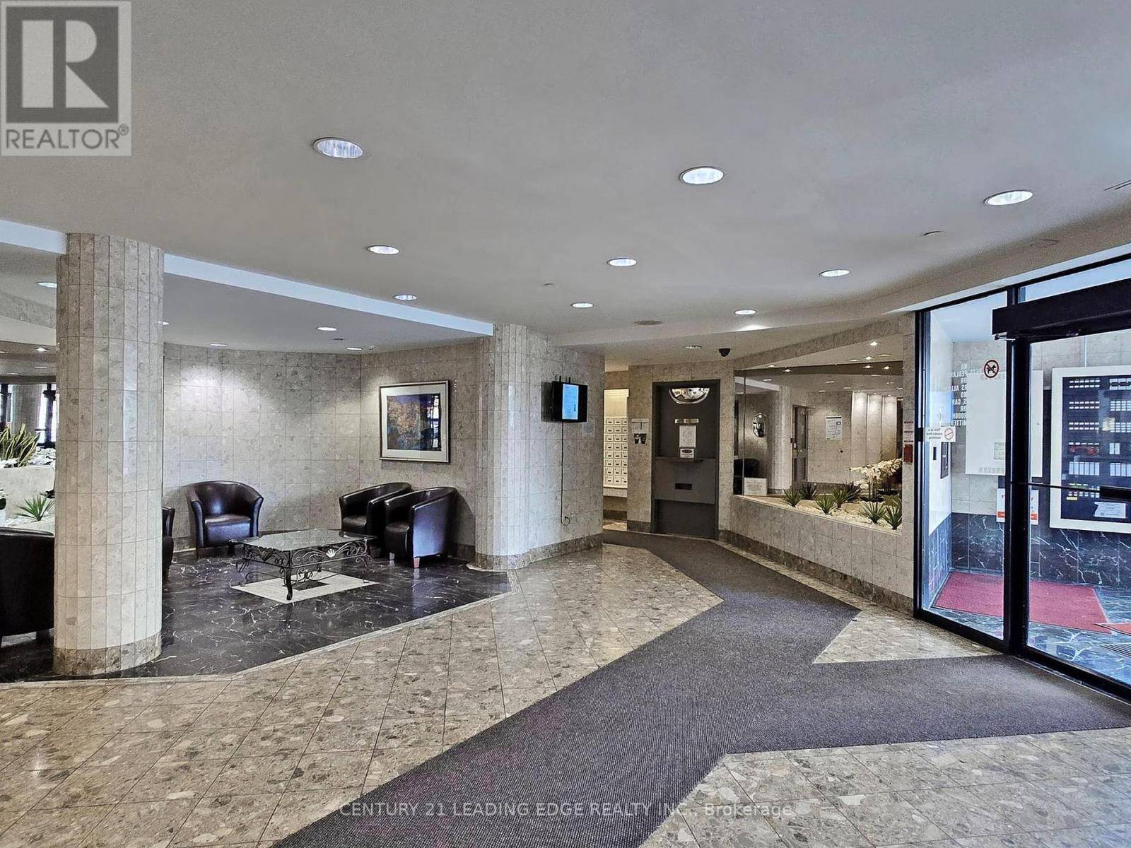 Toronto (milliken), ON M1V5E3,350 Alton Towers CIR #506