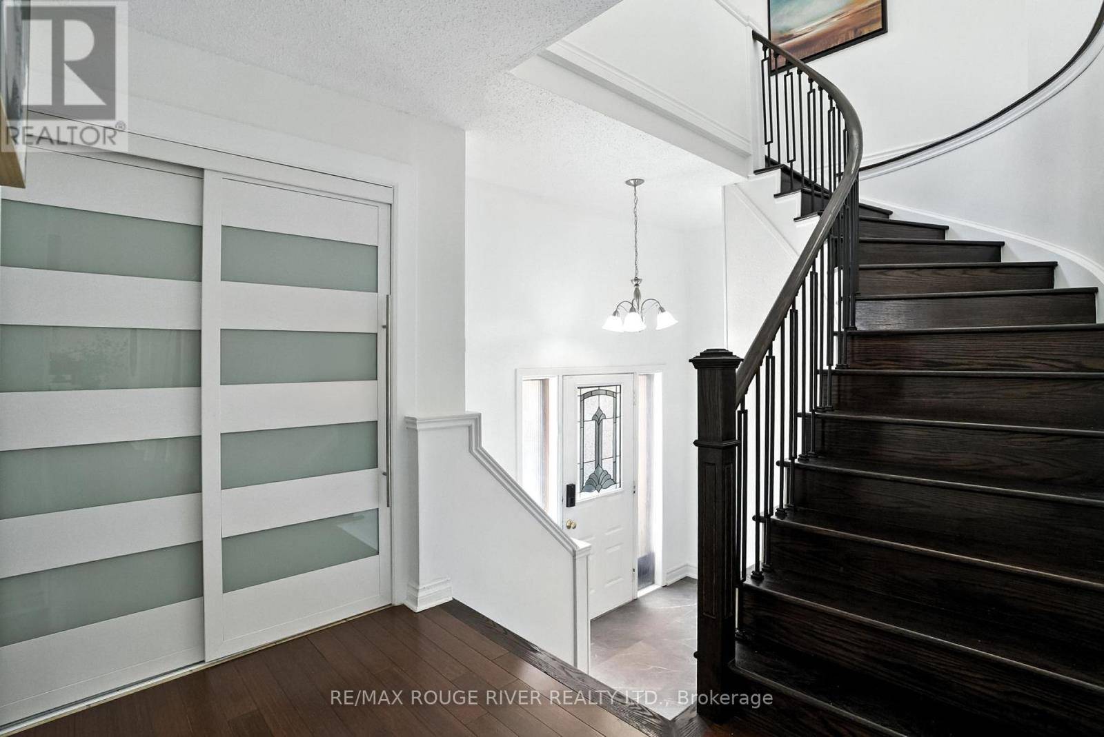 Whitby (pringle Creek), ON L1N6V7,26 LONGFELLOW COURT