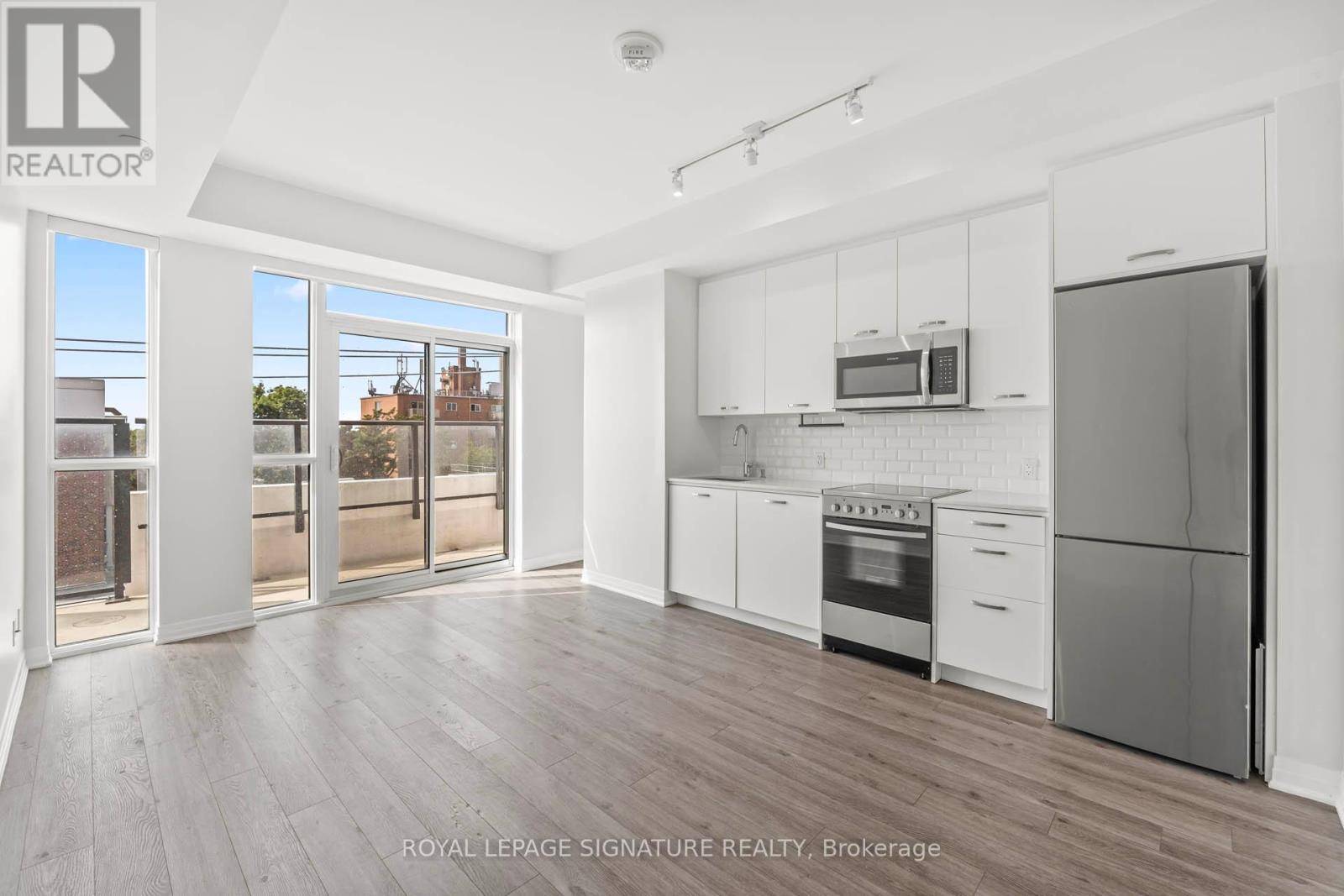 1630 Queen ST East #405, Toronto (the Beaches), ON M4L1G3