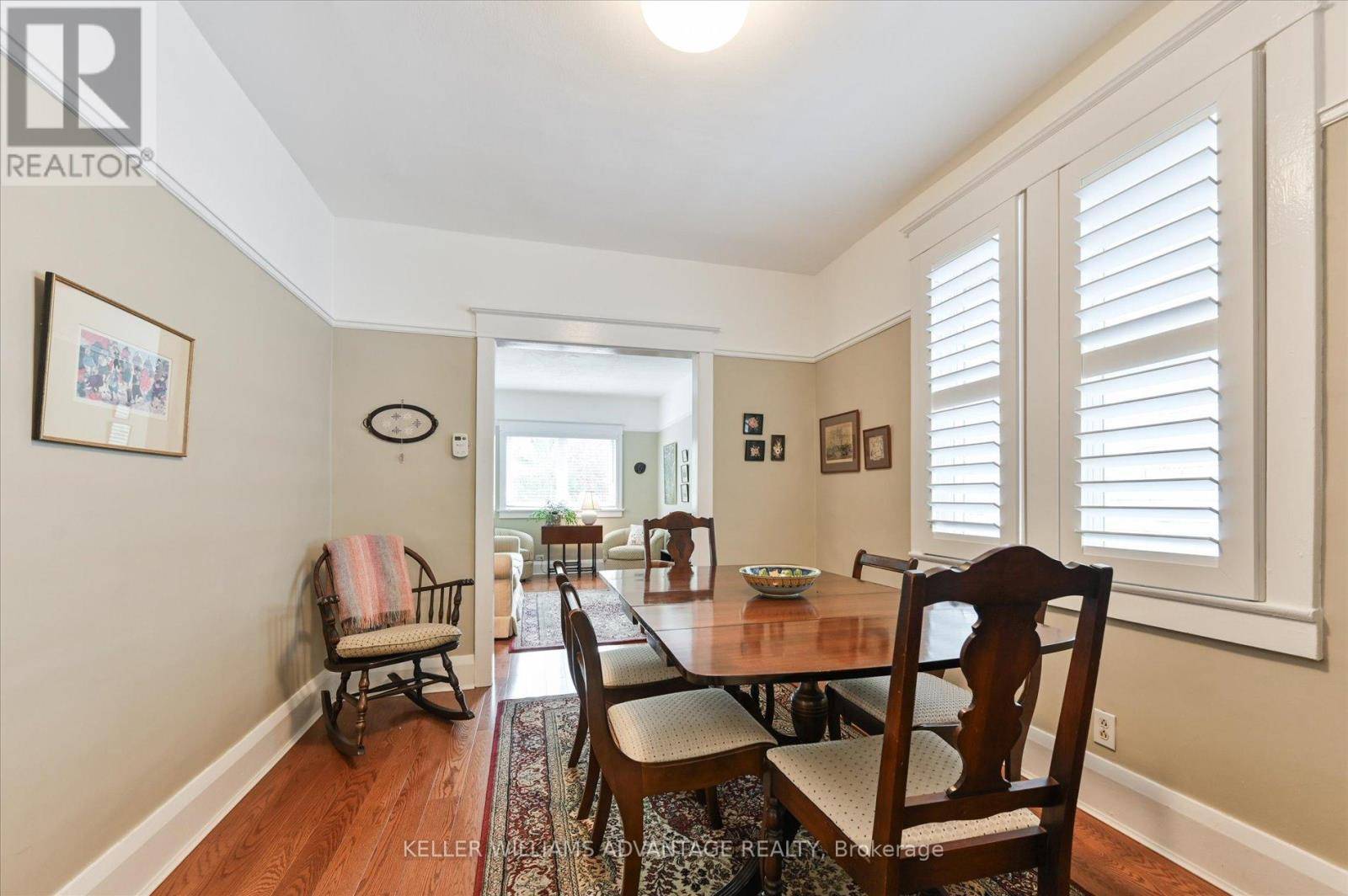 Toronto (east End-danforth), ON M4C1H4,68 KEYSTONE AVENUE