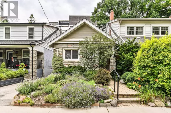 68 KEYSTONE AVENUE, Toronto (east End-danforth), ON M4C1H4