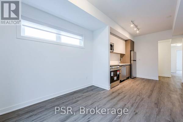 Toronto (oakridge), ON M1L0J6,41 Danforth RD #213