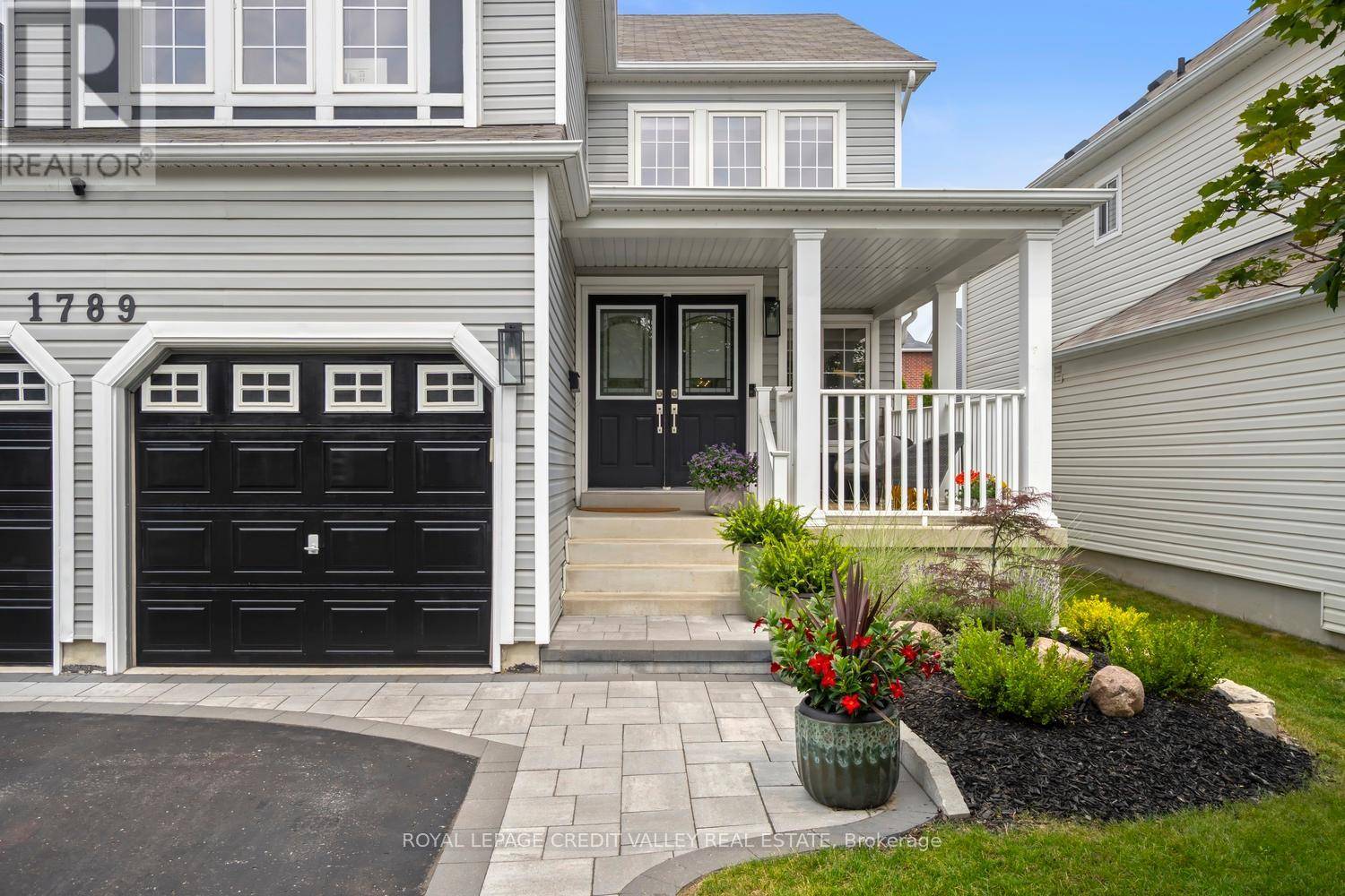 Oshawa (taunton), ON L1K0H6,1789 BADGLEY DRIVE