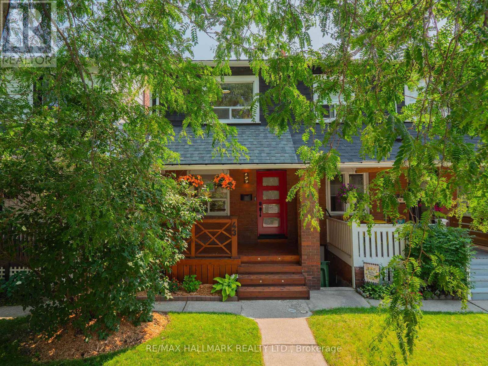 43 HANNAFORD STREET, Toronto (east End-danforth), ON M4E3G8