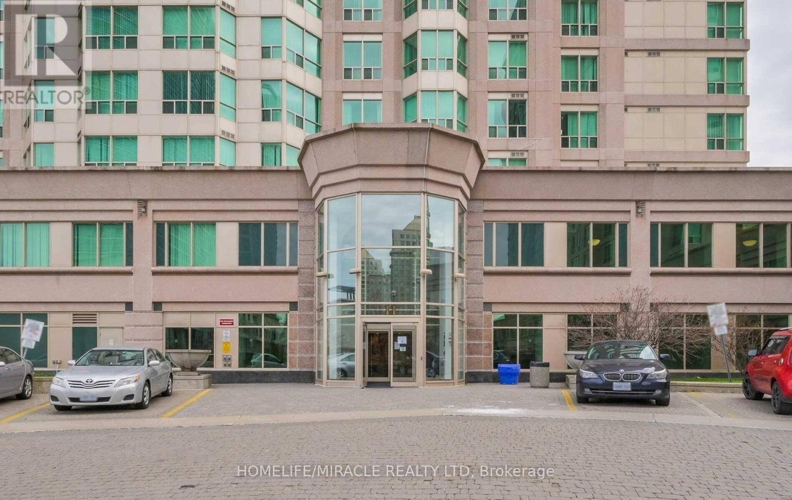 Toronto (woburn), ON M1H3J5,11 Lee Centre DR #2305
