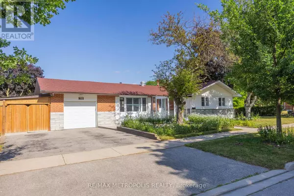 70 SUNDERLAND CRESCENT, Toronto (woburn), ON M1H2V3