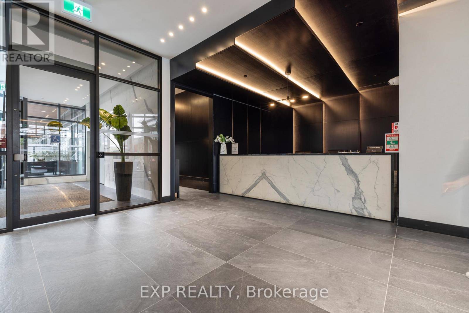 Pickering (bay Ridges), ON L1W0C2,1480 Bayly ST #1702