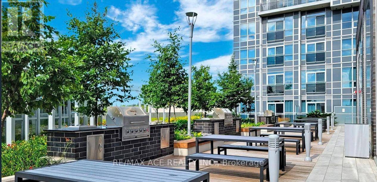 Toronto (agincourt South-malvern West), ON M1S0L7,255 Village Green SQ #409