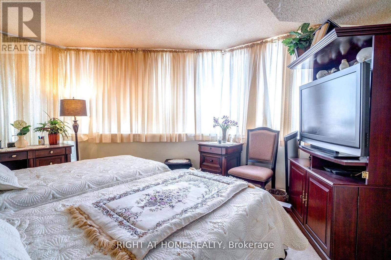 Toronto (rouge), ON M1B5M3,11753 Sheppard AVE East #1110