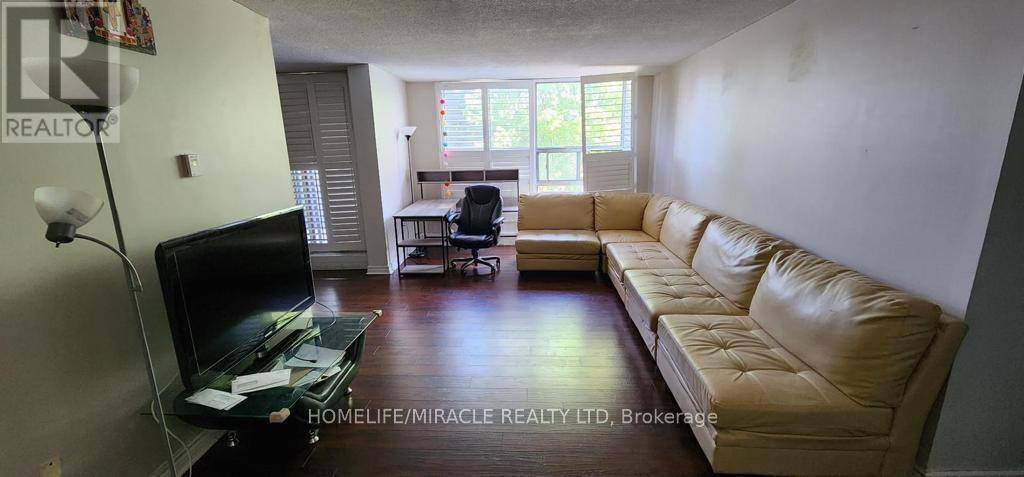 1701 Mccowan RD #207, Toronto (agincourt South-malvern West), ON M1S2Y3