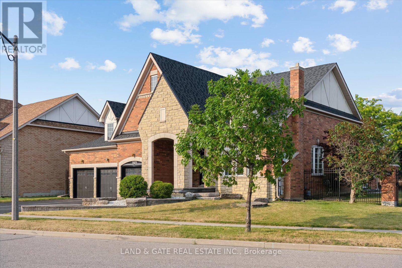 Oshawa (pinecrest), ON L1K0C5,849 HANMORE STREET