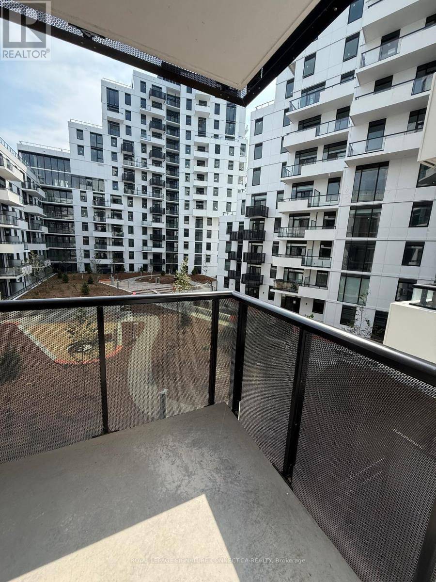 Toronto (greenwood-coxwell), ON M4L0B7,1050 Eastern AVE East #531