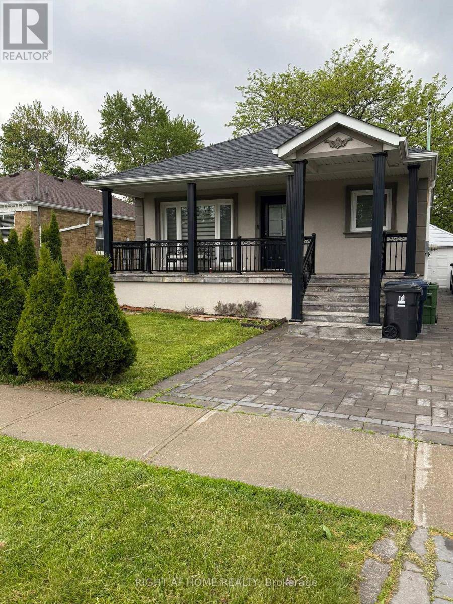 100 Ellington DR #Lower, Toronto (wexford-maryvale), ON M1R3Y1