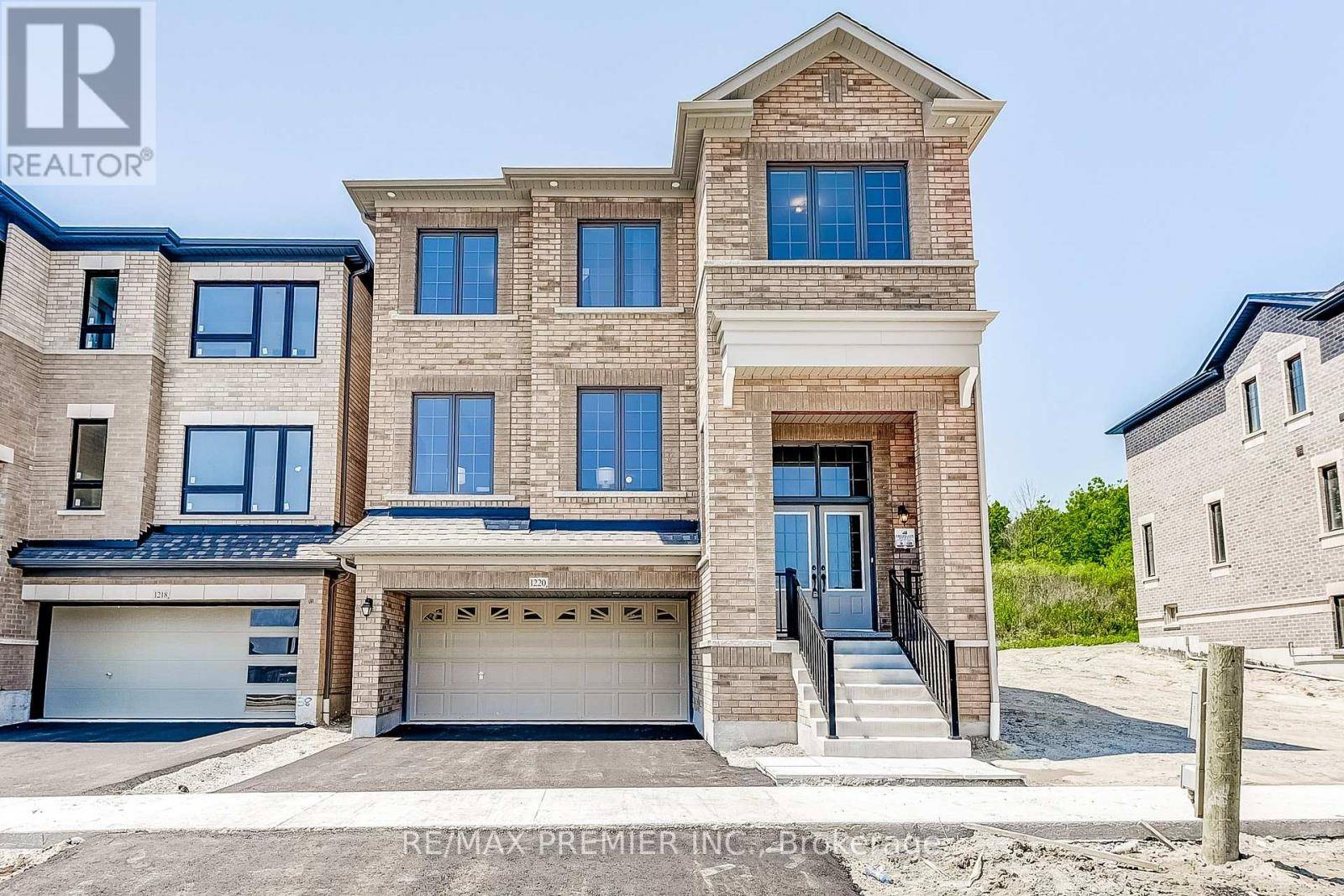 1220 TALISMAN MANOR, Pickering, ON L1X0R9