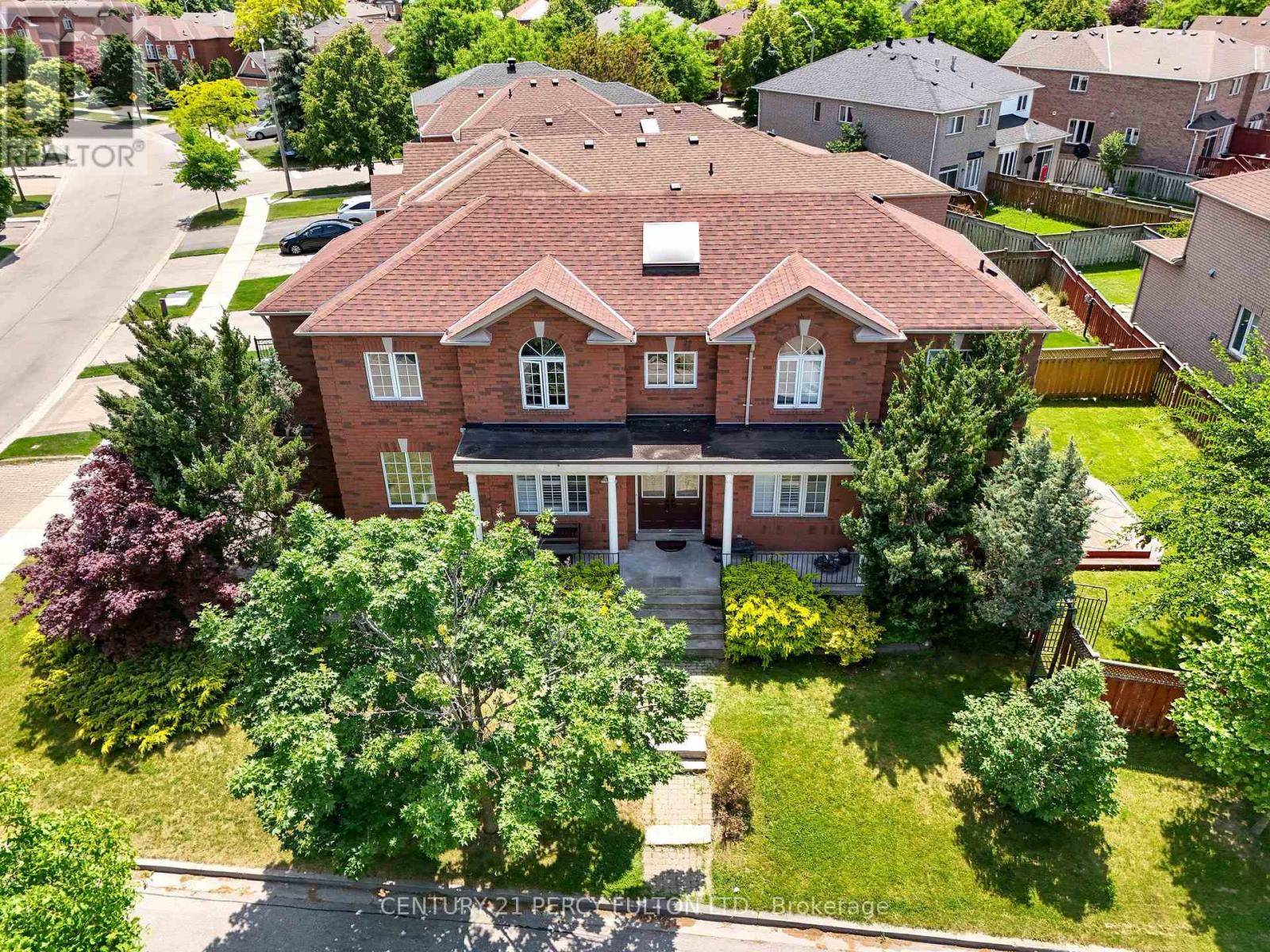 66 MOREAU TRAIL, Toronto (clairlea-birchmount), ON M1L4V2