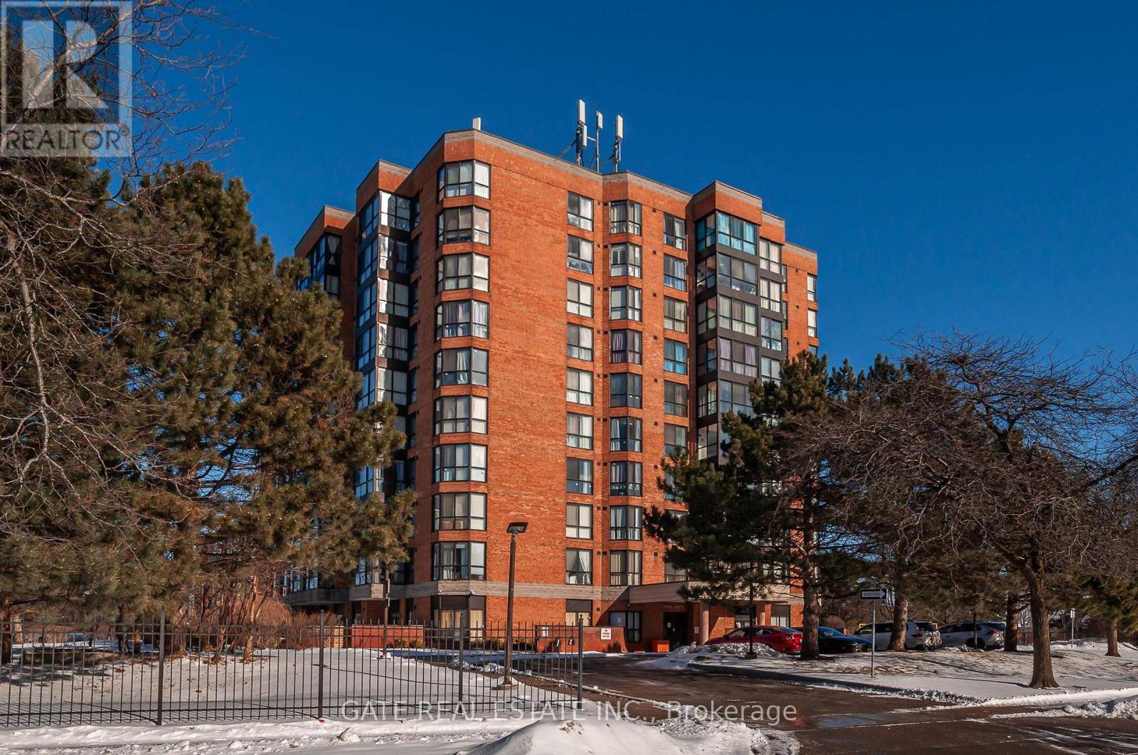 Toronto (malvern), ON M1B4Z3,8 Silverbell GRV East #910