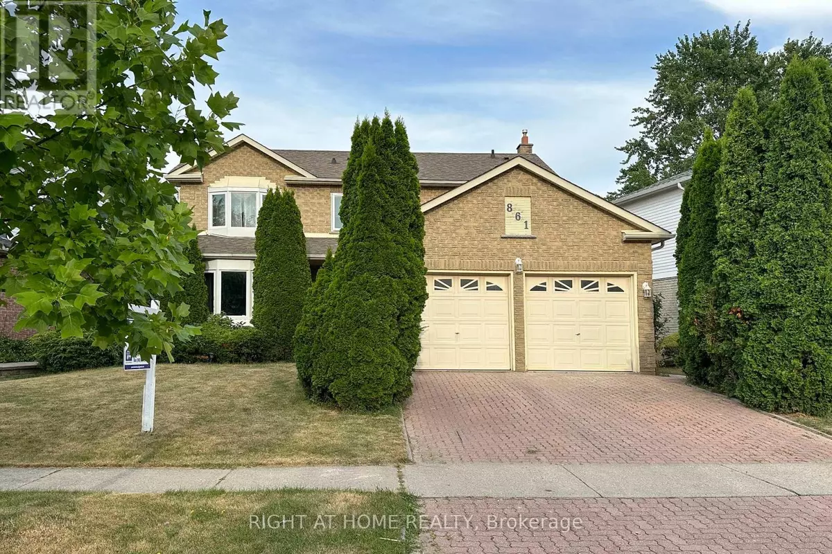 Whitby (williamsburg), ON L1N7L8,861 WHITE ASH DRIVE
