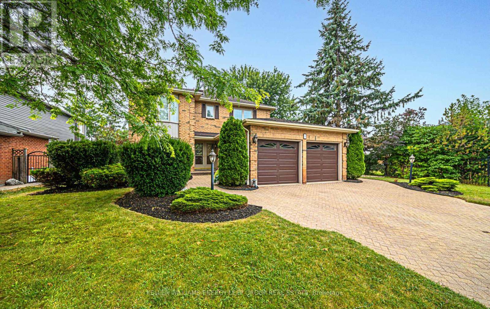 3 FIFEWOOD CRESCENT, Whitby (pringle Creek), ON L1R1M7