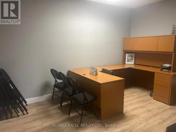 Toronto (agincourt South-malvern West), ON M1S3L1,55 Nugget AVE #219
