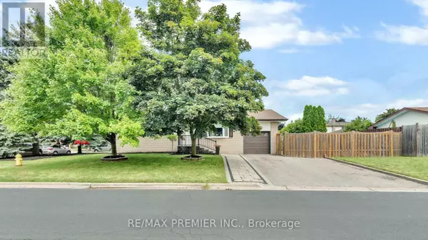 90 CAYUGA AVENUE, Oshawa (samac), ON L1G3X7