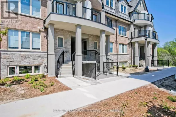 Toronto (l'amoreaux), ON M1W0A5,13 Eaton Park LN #17