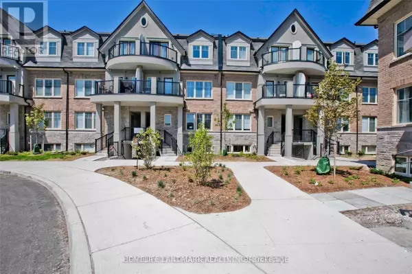 13 Eaton Park LN #17, Toronto (l'amoreaux), ON M1W0A5