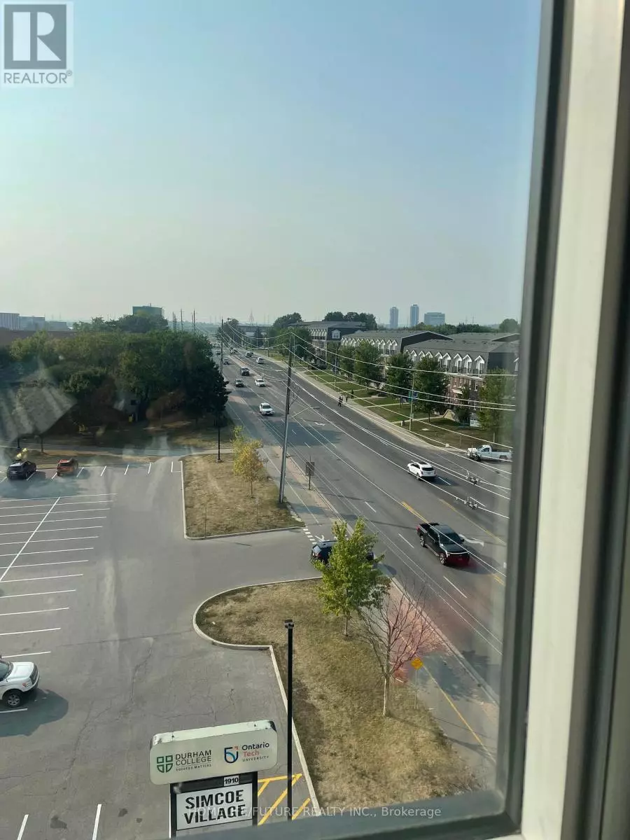 Oshawa (samac), ON L1G4Y3,1900 Simcoe ST #630