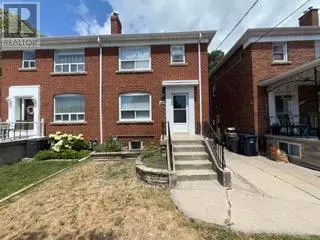 182 TORRENS AVENUE, Toronto (east York), ON M4J2P5