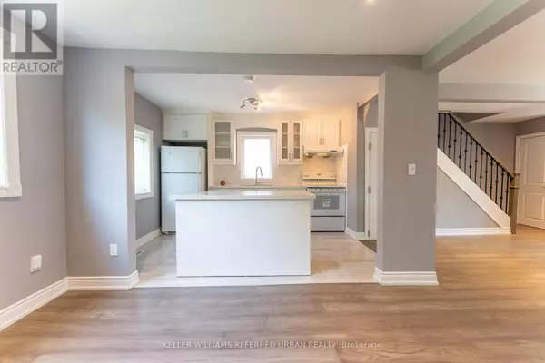 Toronto (birchcliffe-cliffside), ON M1N4A6,468 Midland AVE #Main/Upper