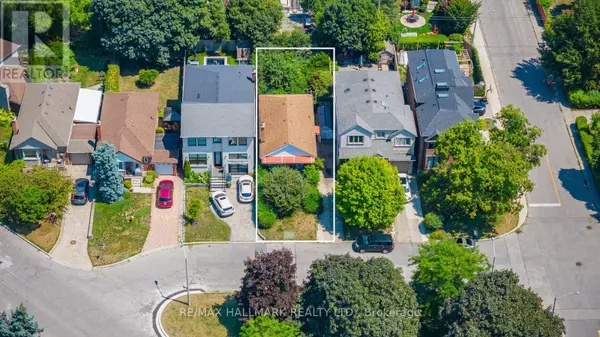 Toronto (birchcliffe-cliffside), ON M1N2W5,35 ELMVIEW DRIVE