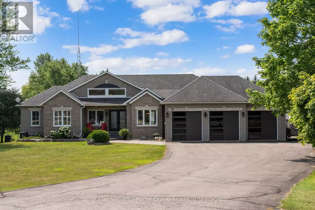 Oshawa (raglan), ON L1H0M3,89 HURD STREET