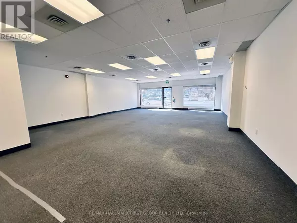 Whitby (downtown Whitby), ON L1N2M4,209 Dundas ST East ##8