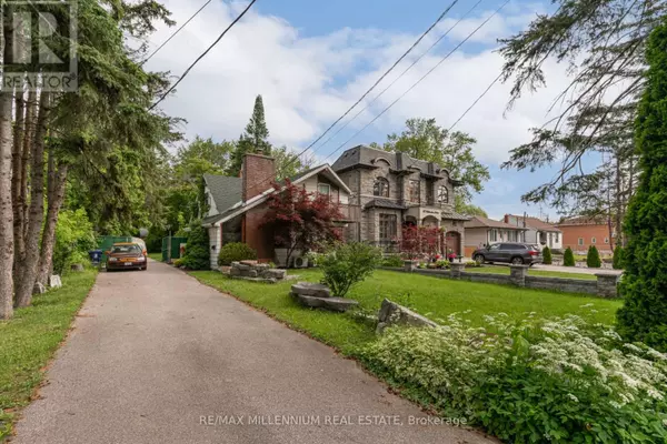 Toronto (highland Creek), ON M1C1J5,30 WILLOWLEA DRIVE