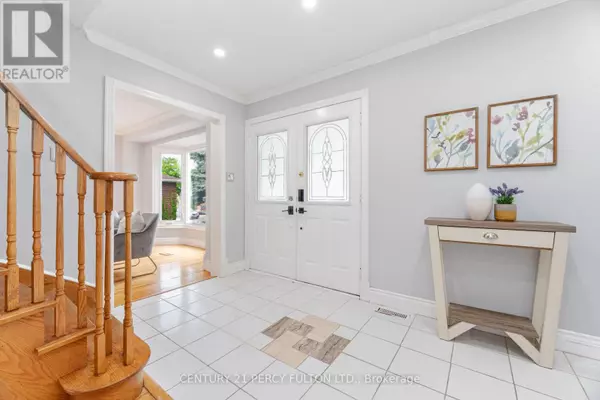 Pickering (woodlands), ON L1V5Z8,514 LIGHTFOOT PLACE