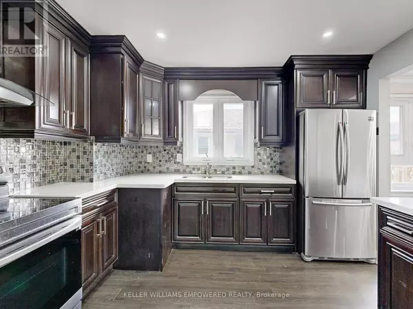 Toronto (eglinton East), ON M1K3X5,33 RUTLEDGE AVENUE