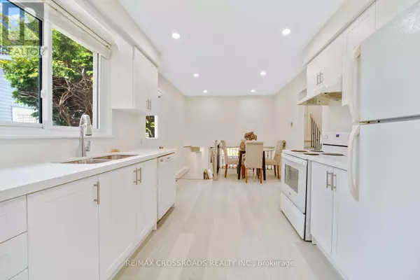 Clarington (bowmanville), ON L1C3M3,20 DEERPARK CRESCENT