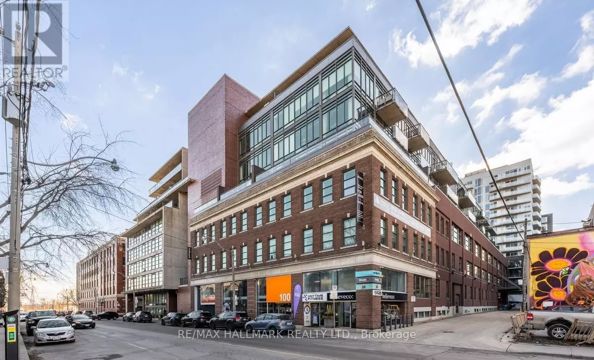 Toronto (south Riverdale), ON M4M3H3,100 Broadview AVE #400