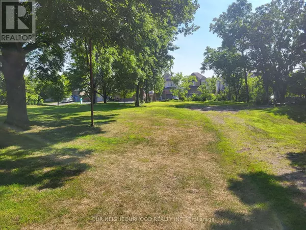 Clarington (bowmanville), ON L1C2M6,000 REDFERN A ESTATES