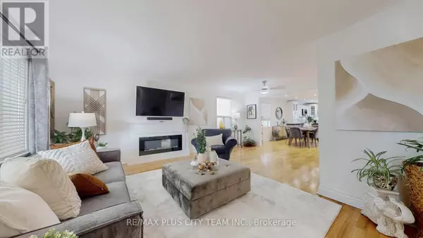 Toronto (clairlea-birchmount), ON M1L2E6,34 EDGE PARK AVENUE