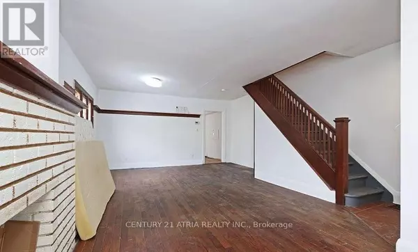 Toronto (birchcliffe-cliffside), ON M1N1Z9,9 EAST ROAD