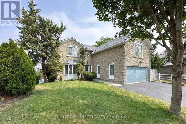 102 HIALEAH CRESCENT, Whitby (blue Grass Meadows), ON L1N6R1