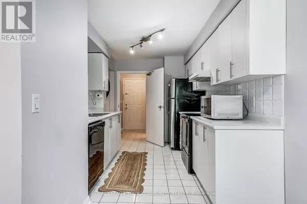 Toronto (dorset Park), ON M1P5B6,23 MONDEO DRIVE