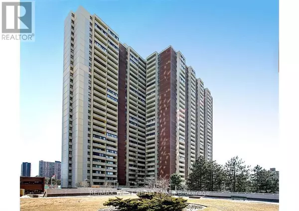 5 Massey SQ #1514, Toronto (crescent Town), ON M4C5L6