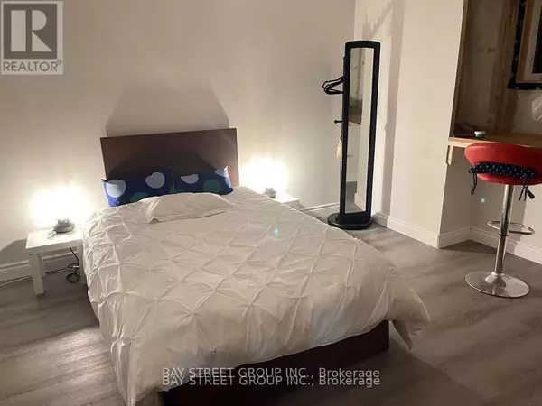 Oshawa (taunton), ON L1K0Y2,1256 Graham Clapp AVE #Basement