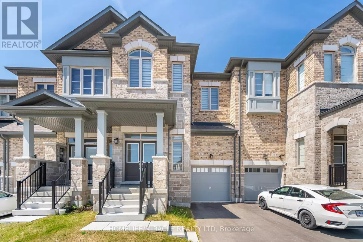 Whitby, ON L1P0P8,10 VAN WART STREET