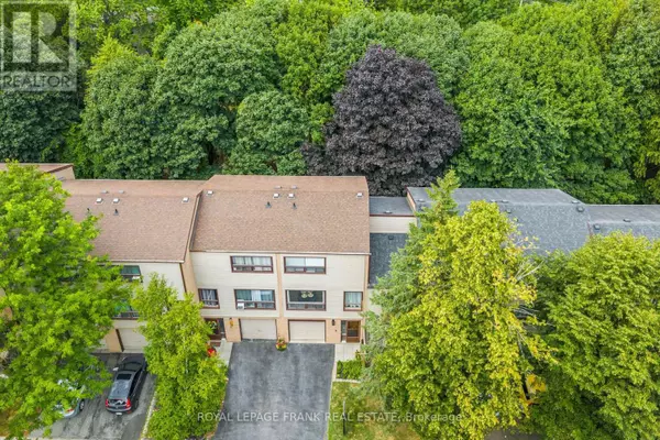 9 THE BRIDLE PATH, Clarington (bowmanville), ON L1C3W1