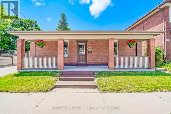 Oshawa (central), ON L1H4N5,136 CELINA STREET